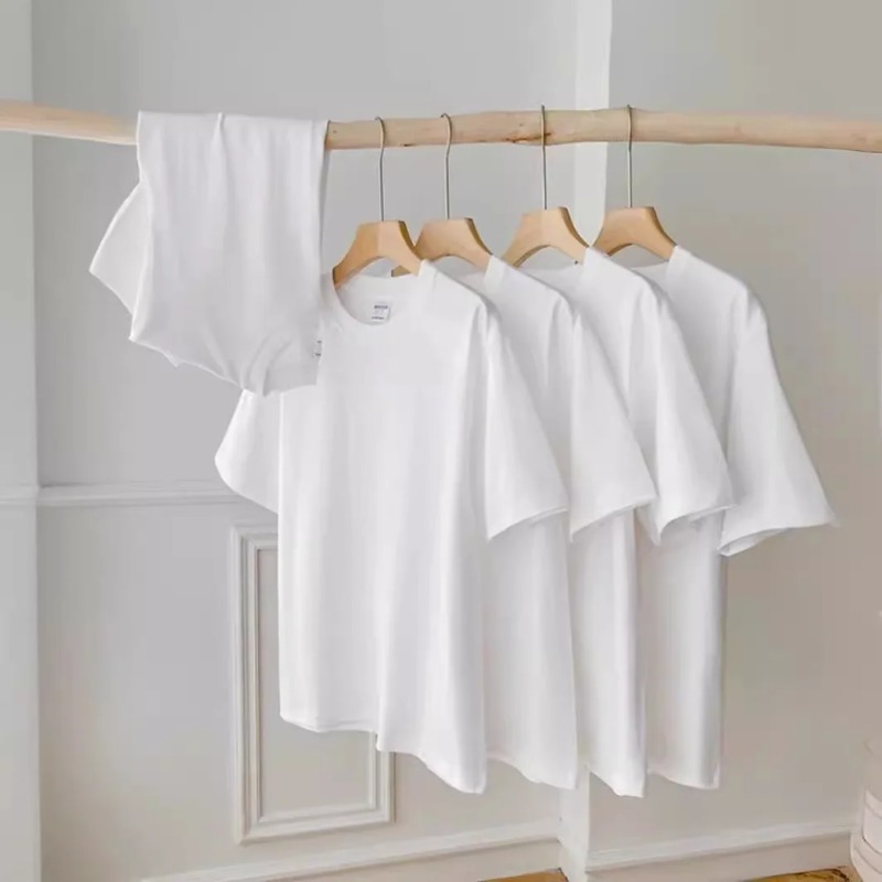เสื้อยืดคอกลมผู้ชาย ลายกราฟิกไ - Badminton Emoji บทวิจารณ์และราคา